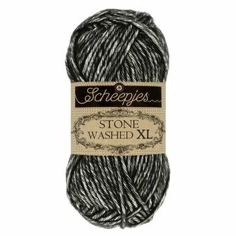 Scheepjes Stone Washed XL 843 - Black Onyx