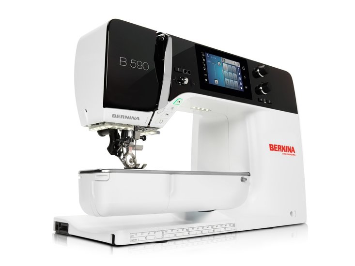Bernina 590 (+ gratis software Bernina 9 Creator)