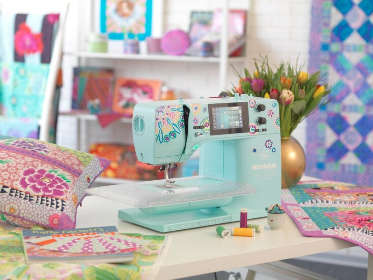 Bernina 475 QE Kaffe Edition