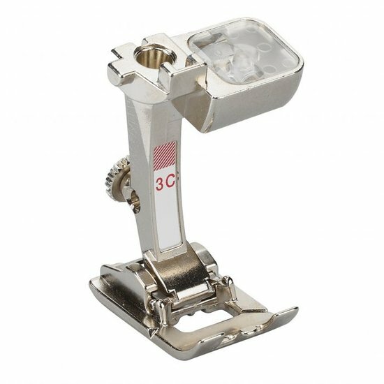 Bernina #03C Knoopsgatvoet