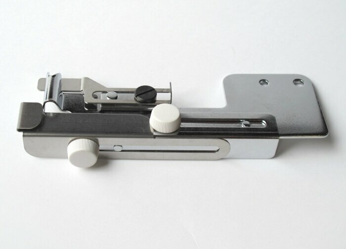 Janome CoverPro Zoomgeleider Klein