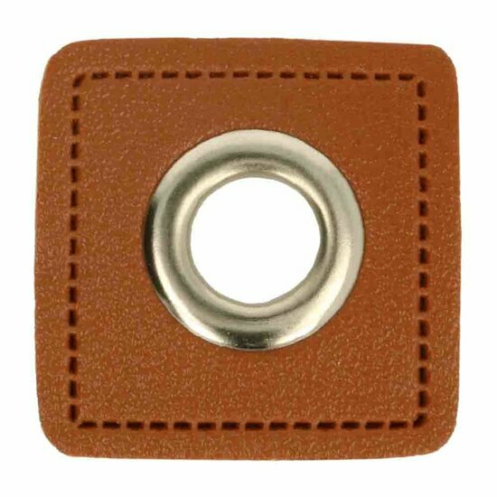 Nestels op bruin skai-leer - 8mm - Zilver