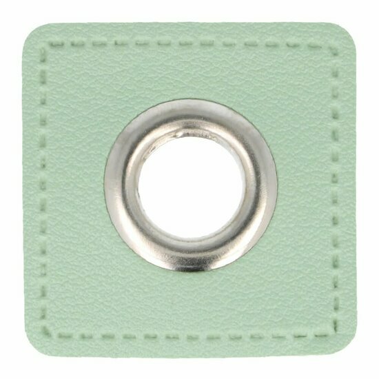 Nestels op lichtgroen skai-leer - 8mm - Zilver