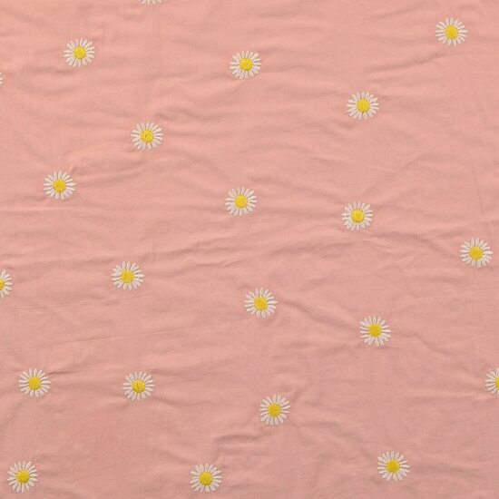 Katoen - Embroidered Daisies - roze