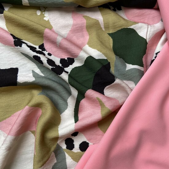 Viscose - Soft Smooth and Rose - Roze