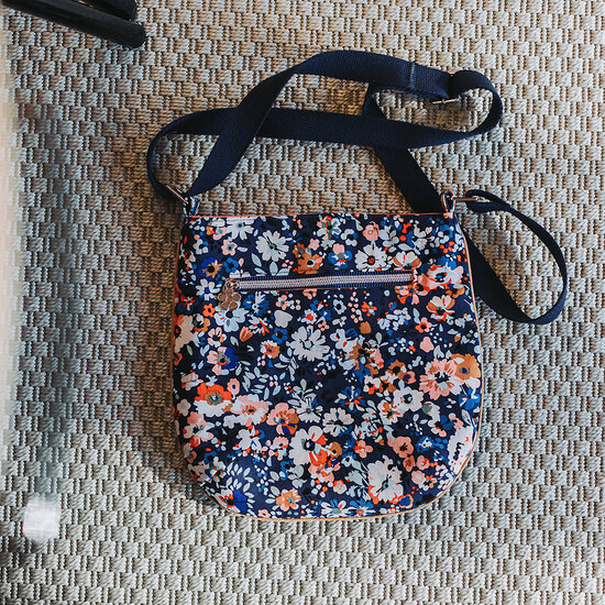 Canvas Gabardine Twill - Flower Joy - Oceana Blauw