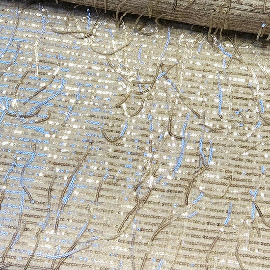 Boucl&eacute; - Chanel With Sequins - Ecru