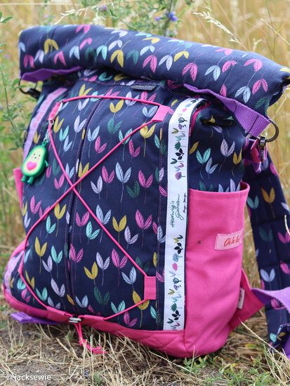 Canvas - Dancing Leaves - Navy