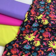 Viscose - Flowers - Zwart