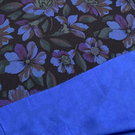 Viscose - Dark Flowers Doubled with Cobalt - Zwart