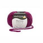 Schachenmayr Merino Extrafine 40 - 333 - Burgundy Schachenmayr Merino Extrafine 40 - 333 - Burgundy