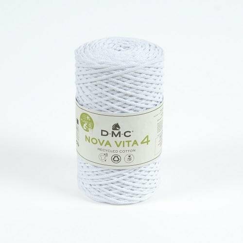 DMC Nova Vita 4 - 100 - Wit